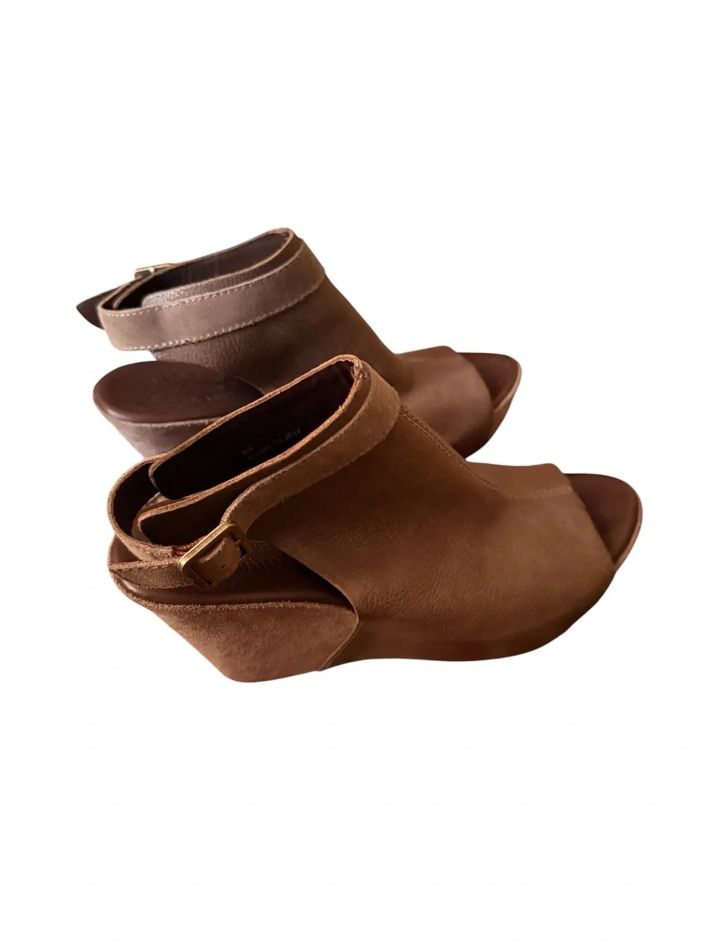 Kork-Ease Berit Wedges Size 9 Excellent Pre-Owned Condition Size 9